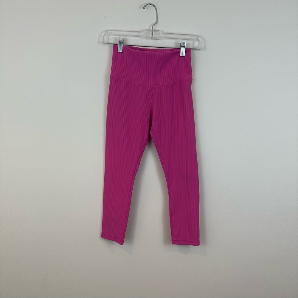Zyia Active | Pink Ribbed Muted Magenta Hi-Rise Crop Leggings Size Medium (6-8) - Picture 2 of 6